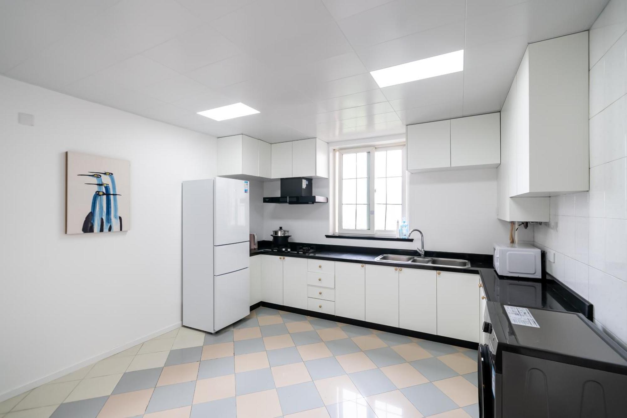 Shanghai Yi Du B&B -Family - Friendly Suite Close To People'S Square And Subway ภายนอก รูปภาพ