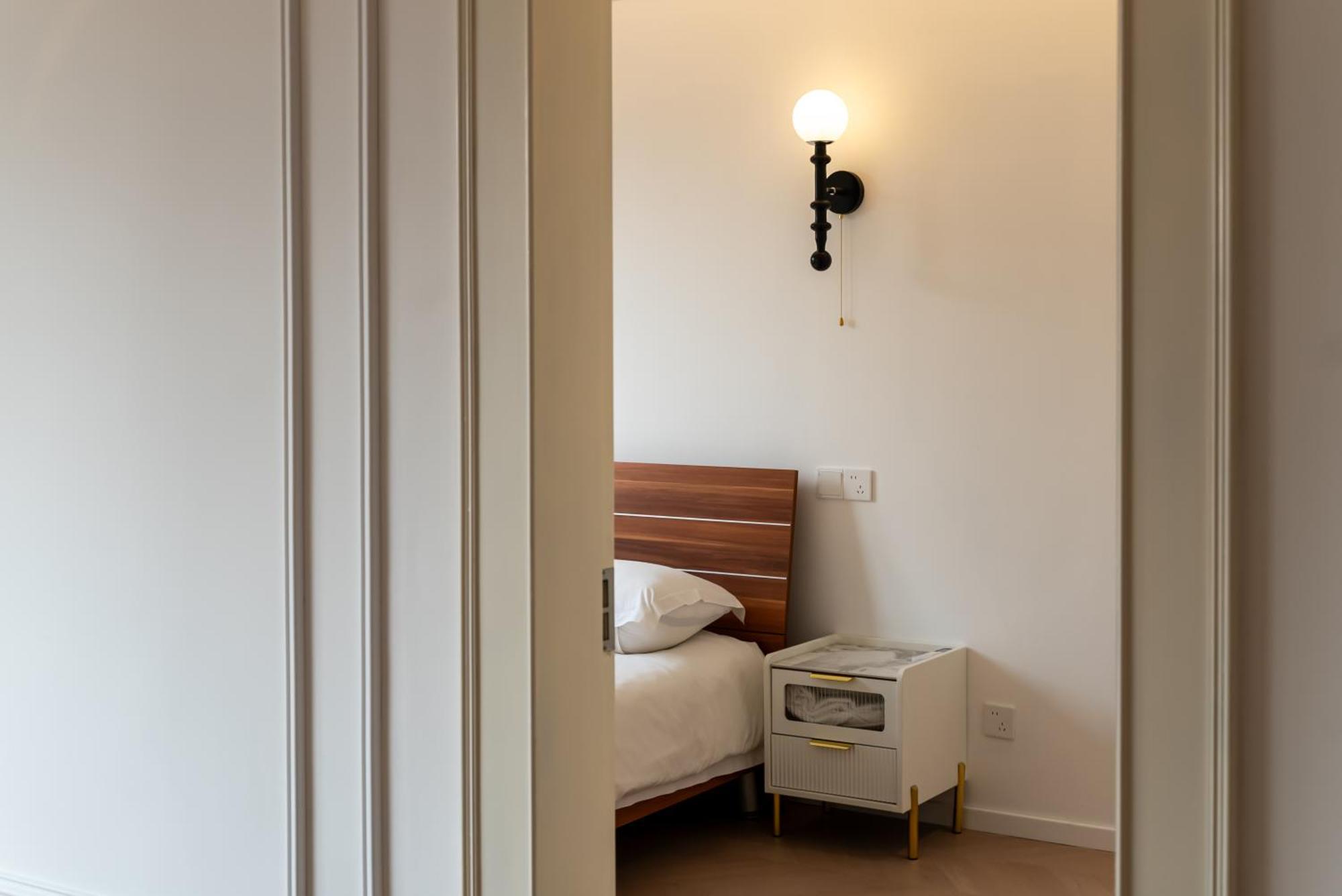 Shanghai Yi Du B&B -Family - Friendly Suite Close To People'S Square And Subway ภายนอก รูปภาพ